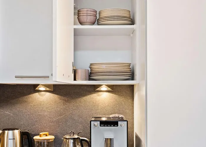 Apartamento Stylish 2br With Patio & Parking Near Center Luxemburgo