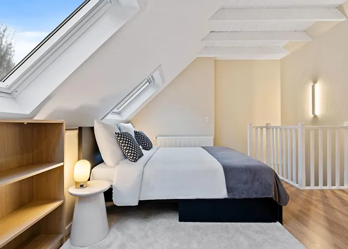 Stylish 2br With Patio & Parking Near Center * Luxemburgo